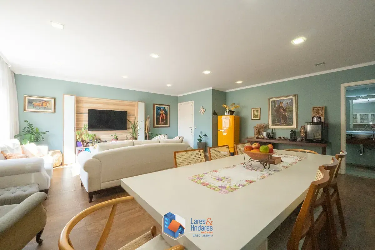 Imagem Apartamento para venda em Aclimação com 3 quartos, sendo 1 suíte, 171m²