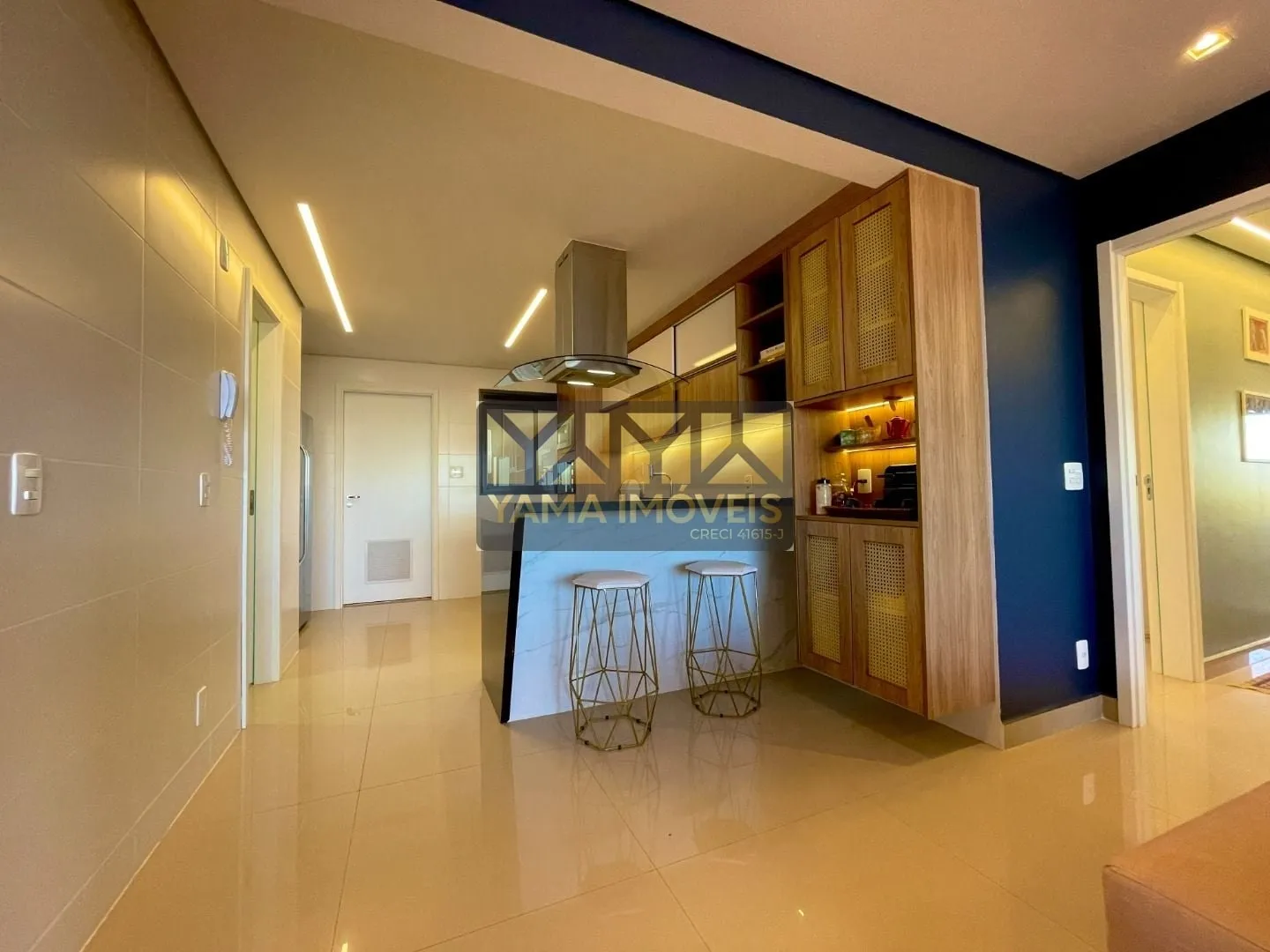 Imagem Perspective - Edifício Perspective Apto no 26 andar com uma vista incrível, pronto pra morar. Na configuração 3 suítes (1 máster com closet e Jacuzzi) 3 vagas