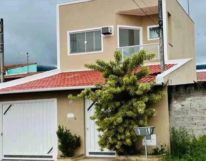 Foto do imóvel Casa à venda 4 Quartos, 2 Suites, 2 Vagas, 220M², Centro, Roseira - SP