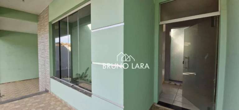 Imagem Casa disponível para venda no bairro Riviera - Betim/MG