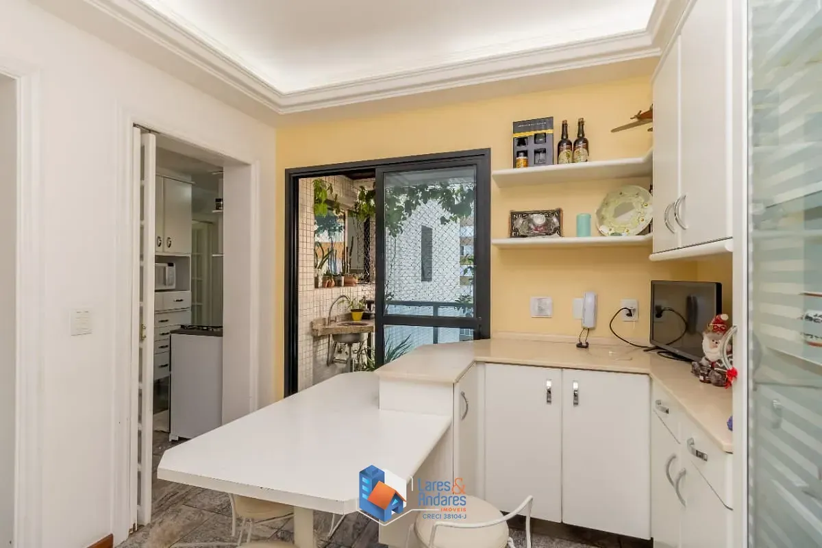 Imagem Apartamento para venda em Santana com 4 quartos, sendo 2 suítes, 213m²