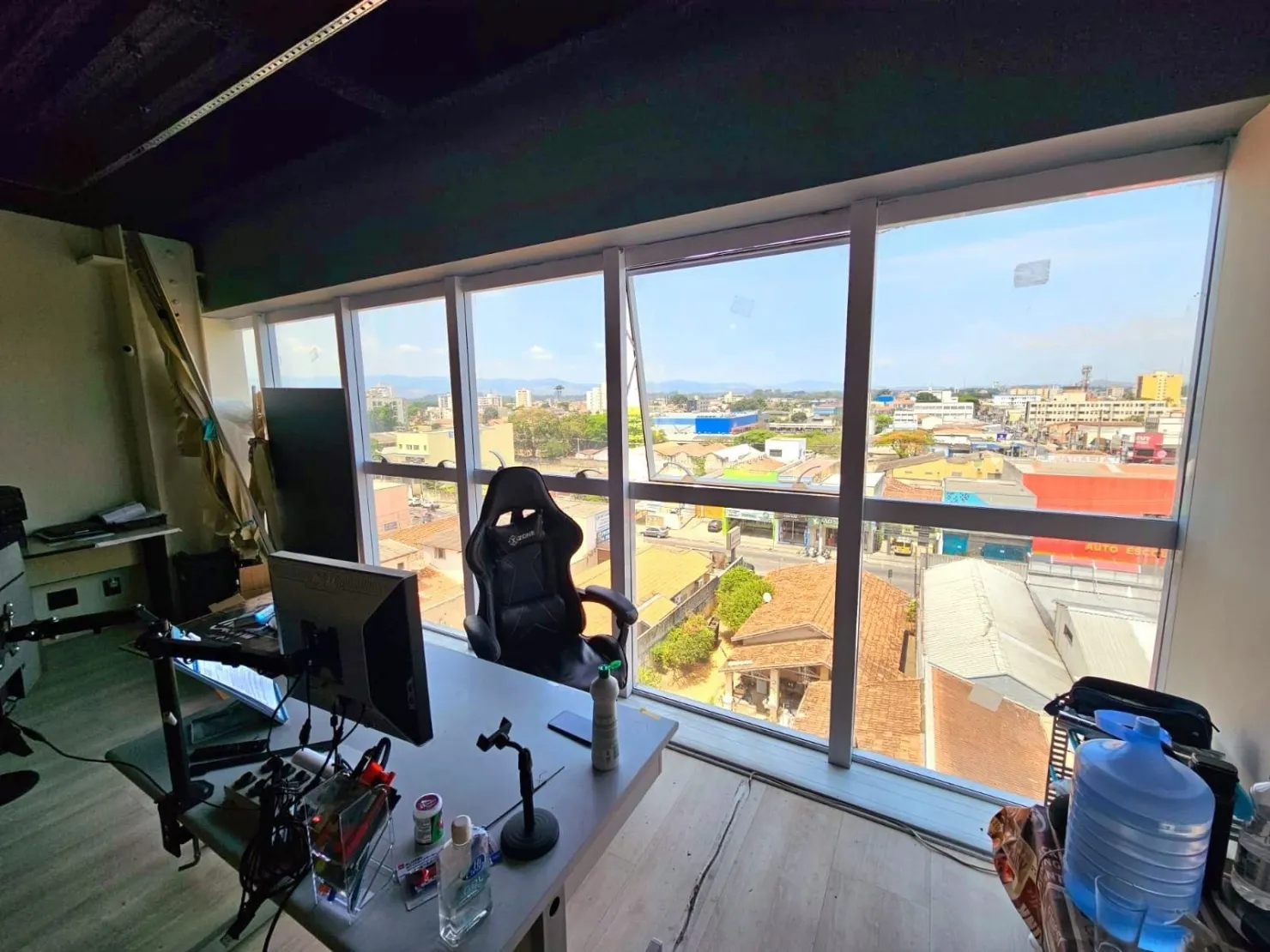 Foto do imóvel Comercial à venda 1 Vaga, 38M², Centro, Pindamonhangaba - SP | DHF Quality Smart Office
