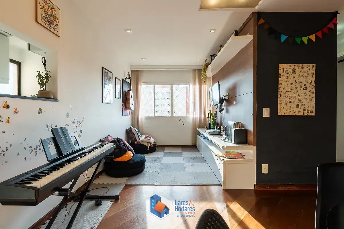 Imagem Cobertura para venda em Vila Gumercindo com 3 quartos, sendo 1 suíte, 107m²