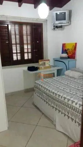 Imagem Chácara com 6 dormitórios à venda, 1000 m² por R$ 650.000,00 - Recreio São Jorge - Guarulhos/SP