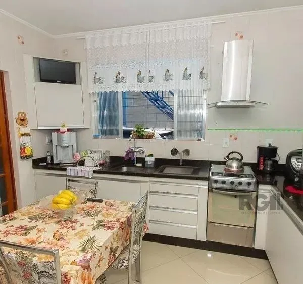 Imagem casa sobrado com 4 dormitórios 3 vagas e pátio e piscina