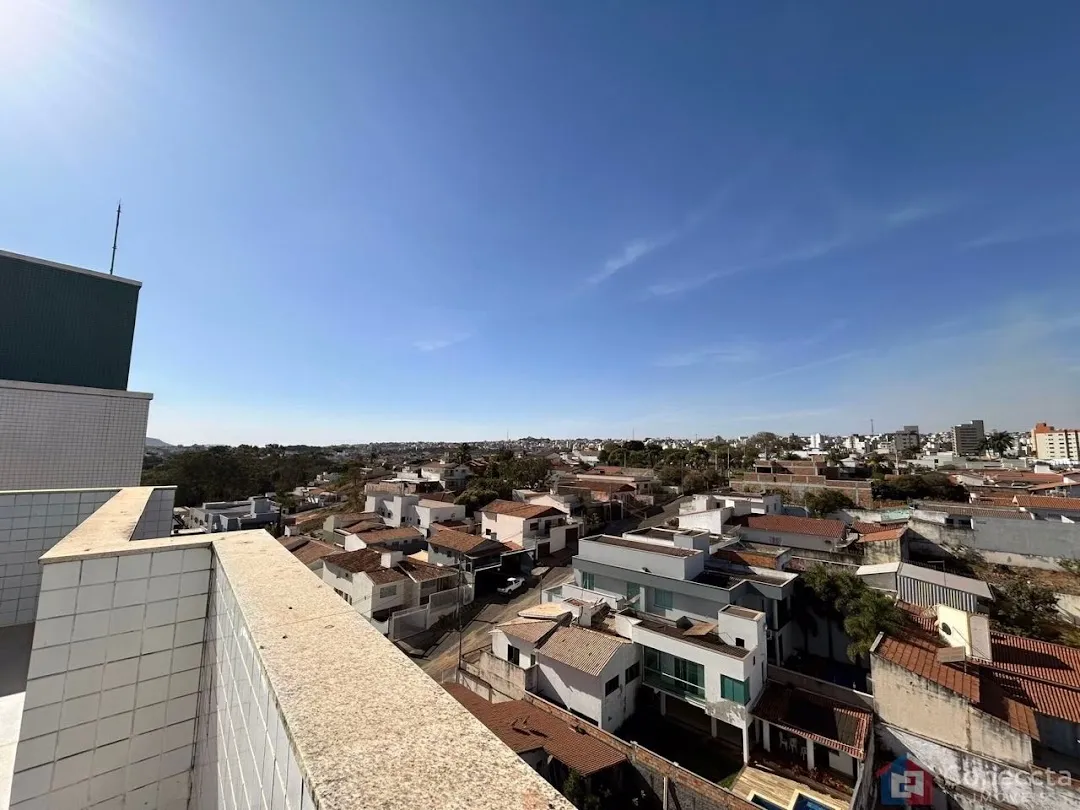 Imagem Cobertura com 3 dormitórios à venda, 105 m² por R$ 1.100.000,00 - Sobradinho - Patos de Minas/MG