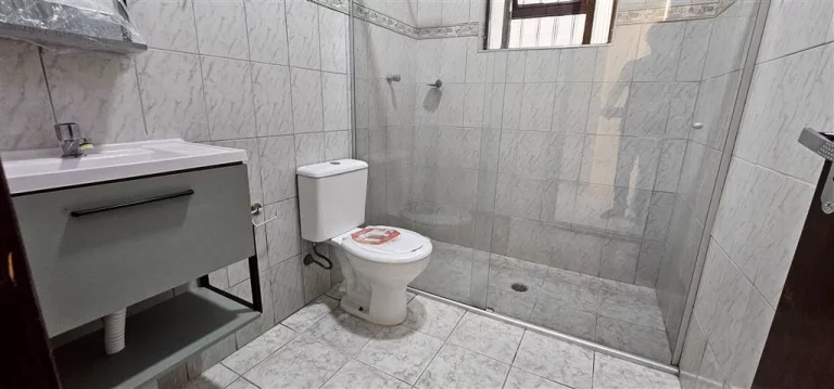 Imagem CASA COM 65.5 m² - BALNEARIO MARACANA - PRAIA GRANDE SP