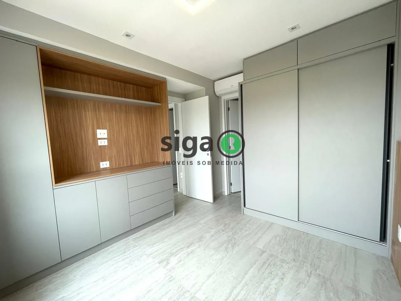 Imagem Apto para Venda SEMI MOBILIADO com 70m², 2 quartos, 1 suite, 1 vaga com vista para o Jardim Europa