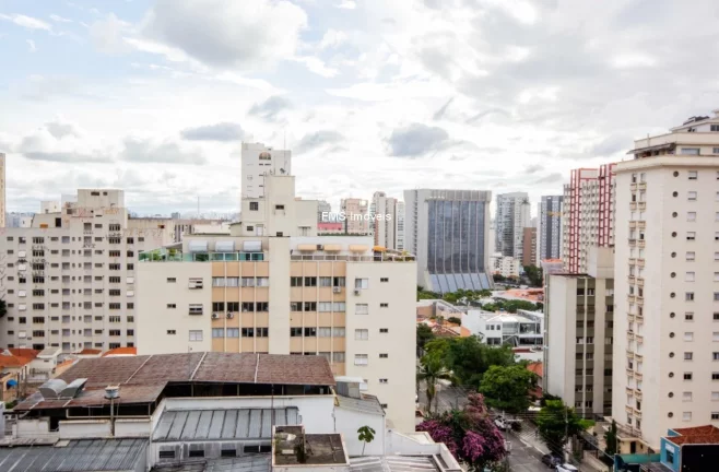 Imagem Imperdível apartamento de alto padrão com 3 suítes e 2 vagas na Vila Mariana - São Paulo-SP