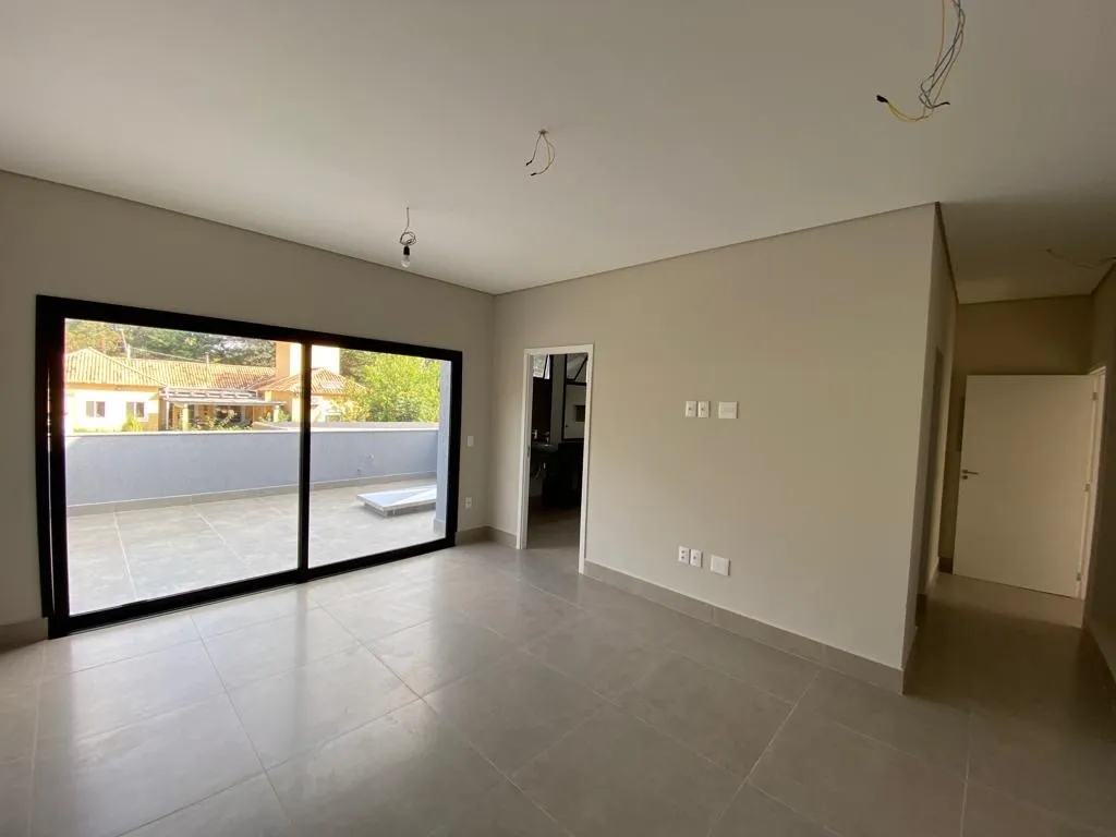 Imagem Casa 4 Suítes Lago Azul Golfe Clube Araçoiaba da Serra/SP