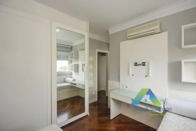 Imagem MORUMBI Apartamento Alto Padrão 193 M², 3 suítes, 4 vagas, lazer CLUB ótima localização e valor !!!