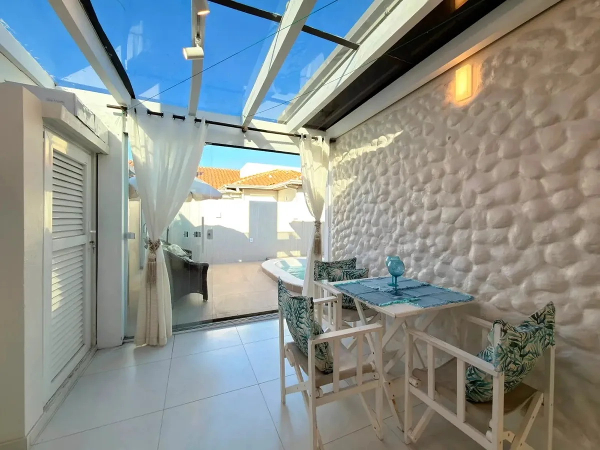 Imagem CASA EM CONDOMÍNIO À VENDA