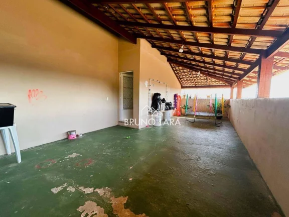 Imagem Casa com 2 dormitórios à venda, 100 m² por R$ 280.000,00 - Resplendor - Igarapé/MG