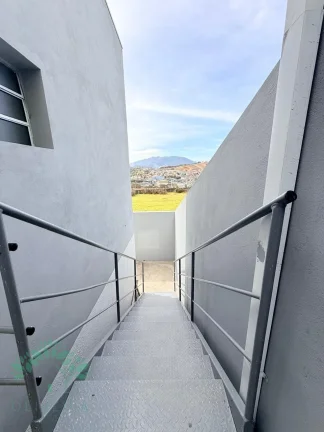 Imagem CASA RESIDENCIAL em Extrema - MG, Ponte nova
