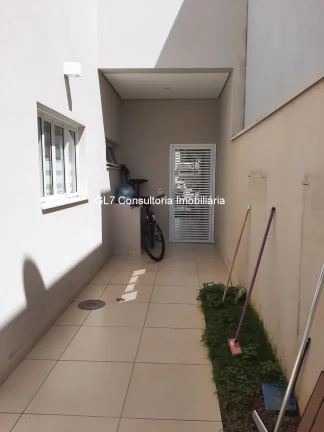 Imagem CASA DE ALTO PADRÃO EM CONDOMÍNIO PORTAL DOS YPÊS. INDAIATUBA-SP