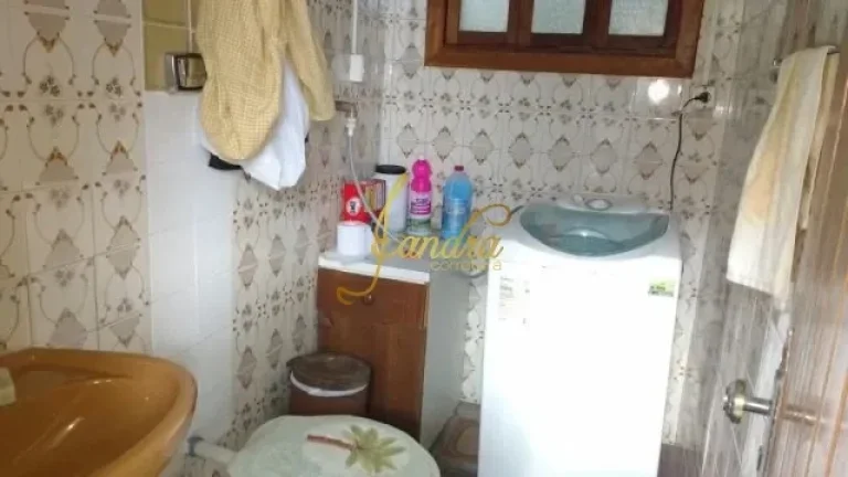 Imagem Sobrado em Atlântida! Apenas 01 quadra do mar com 04 dormitórios