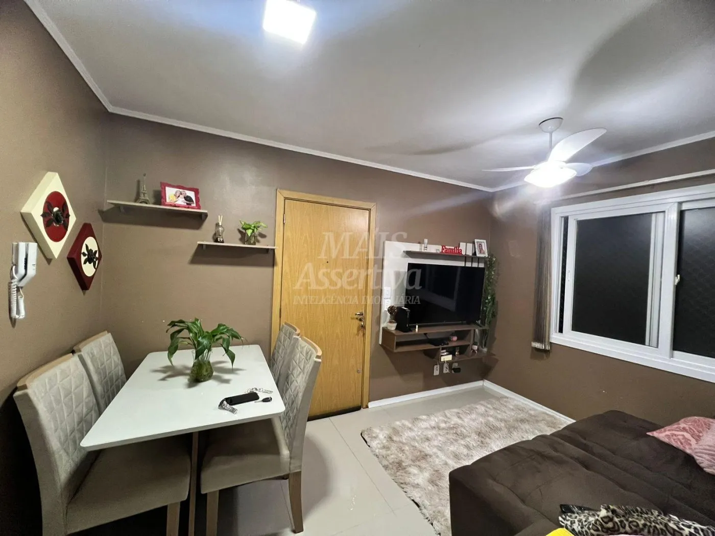 Imagem Apartamento semi mobiliado para venda no Monte Brasil