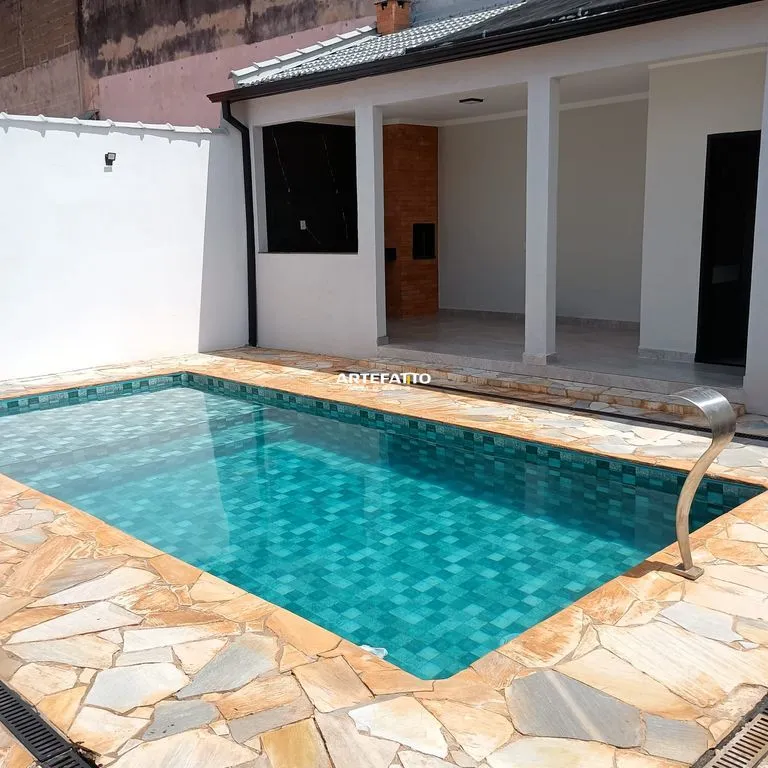 Foto do imóvel Casa com 4 dormitórios em Rua Isabel Iliza de Lima
