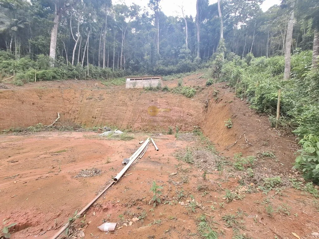 Imagem Terreno em Condomínio para Venda em Teresópolis / RJ no bairro Parque do Imbui