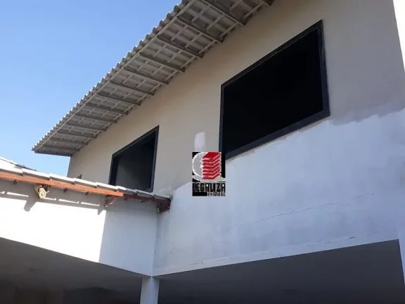 Imagem Vendo casa maravilhosa em Morada de Santa Fi¿½