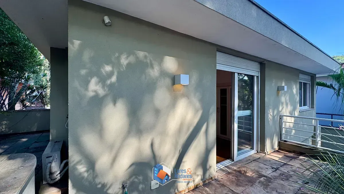 Imagem Casa para venda e locação em Alto de Pinheiros com 4 quartos, sendo 3 suítes, 398m²
