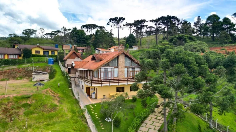 Imagem Casa de condomínio em Campos do Jordão