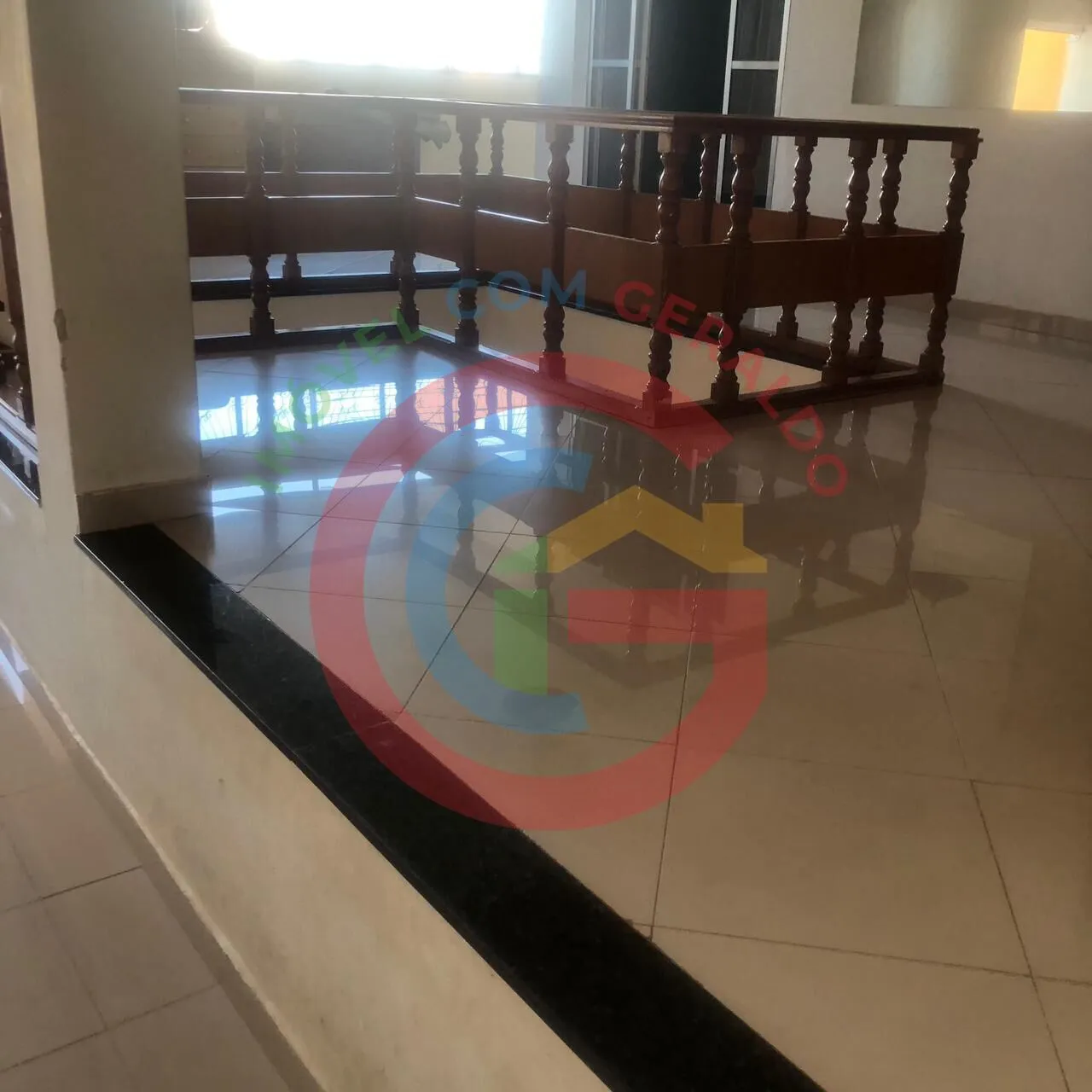 Imagem Sobrado 4Q (2 suítes) - Setor Sul