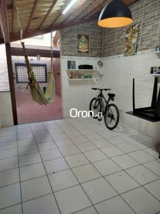 Imagem Sobrado com 4 dormitórios à venda, 300 m² por R$ 780.000,00 - Jardim Atlântico - Goiânia/GO
