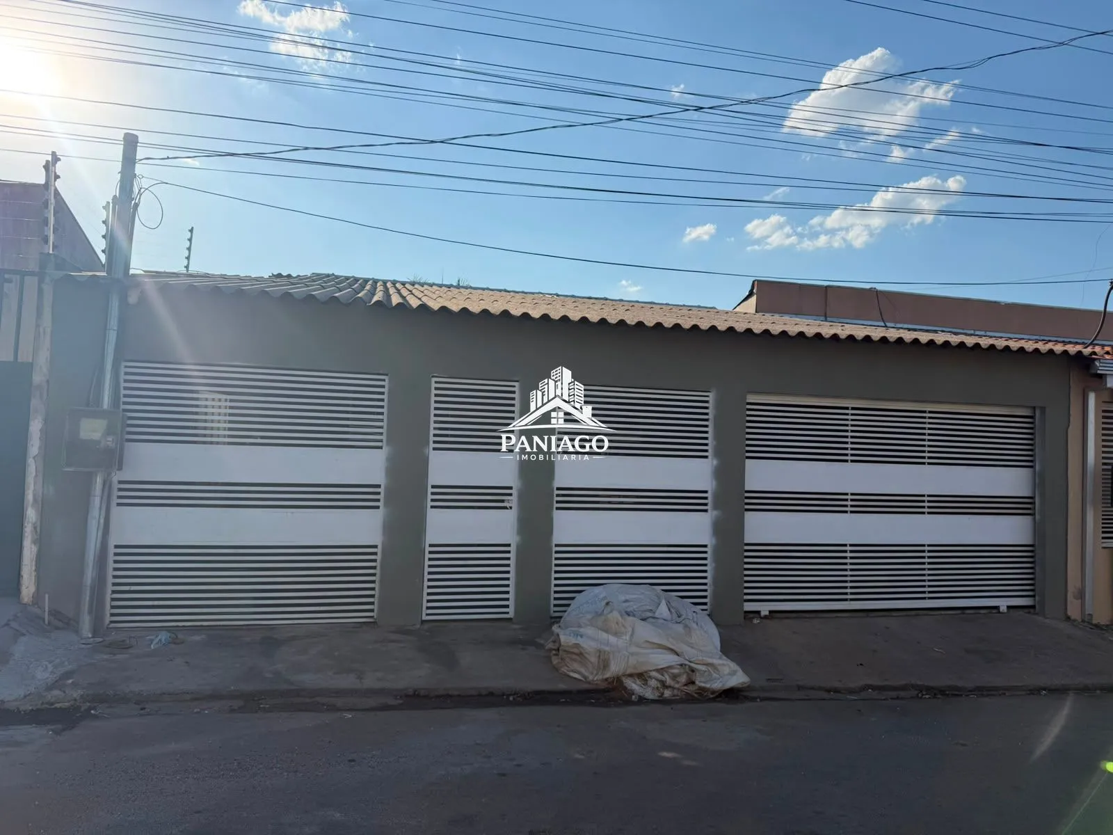 Imagem Casa Reformada à Venda na Cohab Jaime Campos | Próxima à UNIVAG