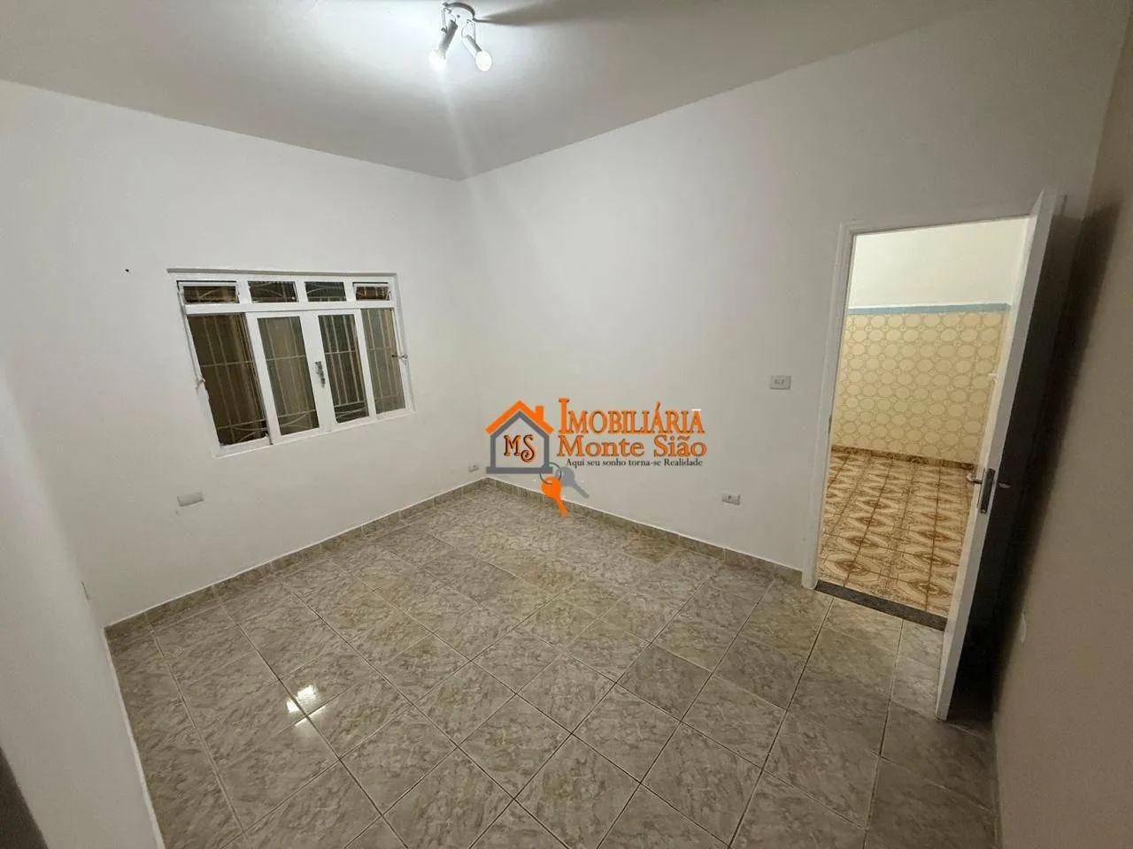 Imagem Casa com 2 dormitórios à venda, 100 m² por R$ 690.000,00 - Gopoúva - Guarulhos/SP