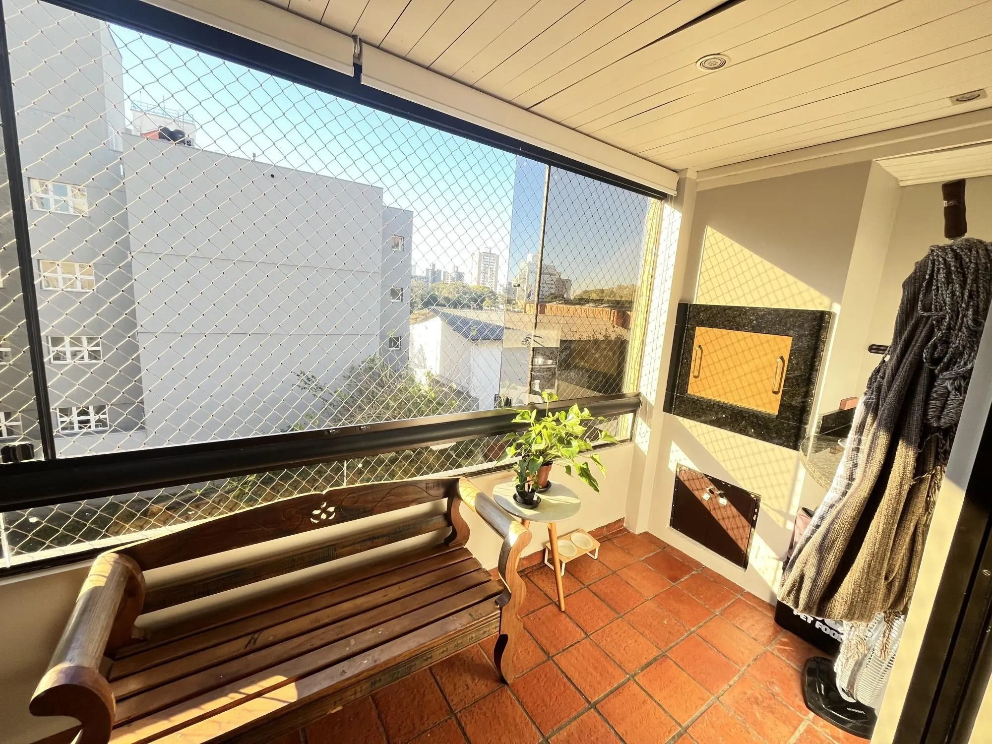 Imagem Apartamento de 3 quartos, dependência de empregada e 1 vaga de garagem M. Deus