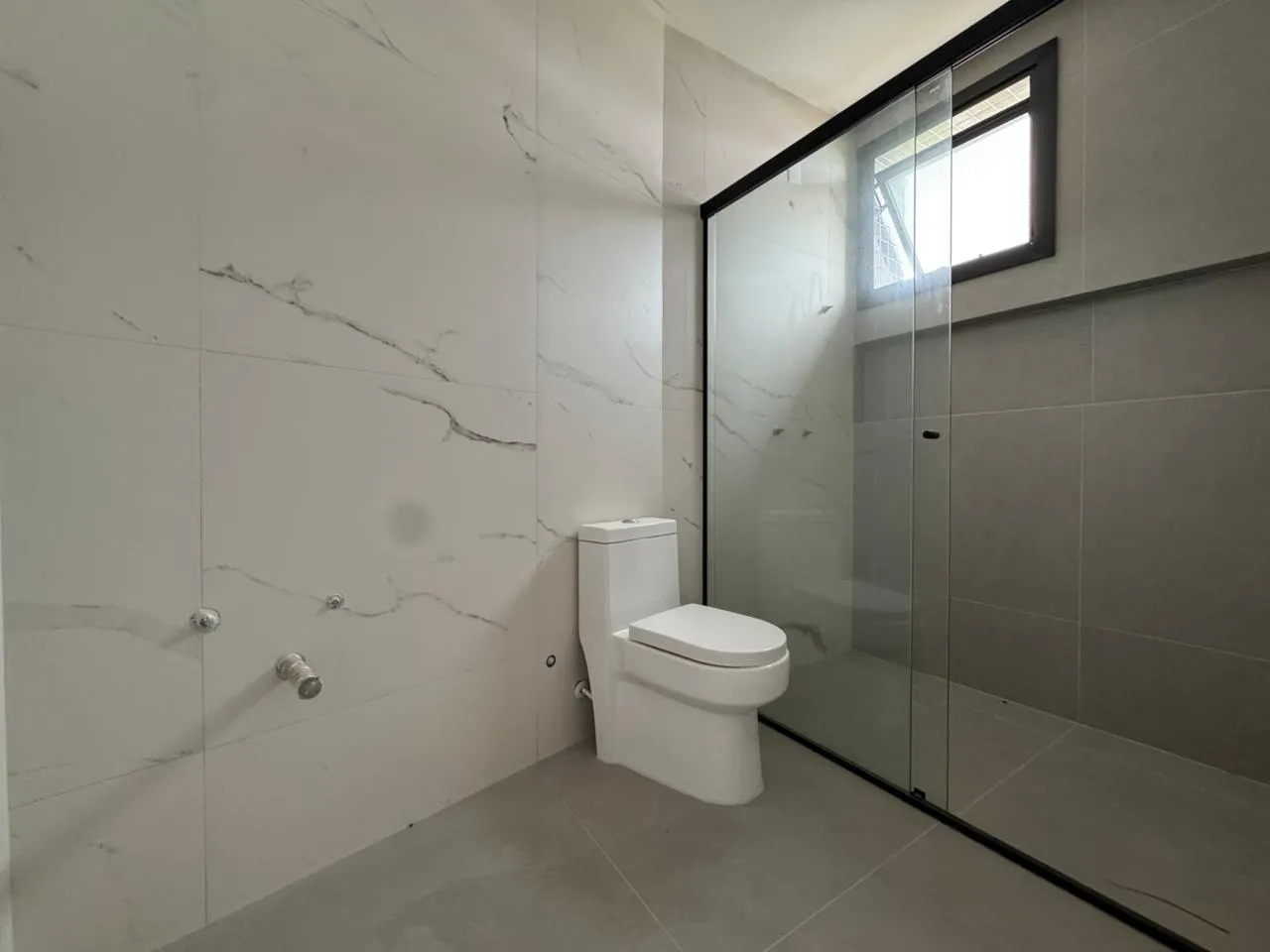 Imagem Apartamento com vista para o mar à venda com 155.85m2 por R$ 3.900.000,00