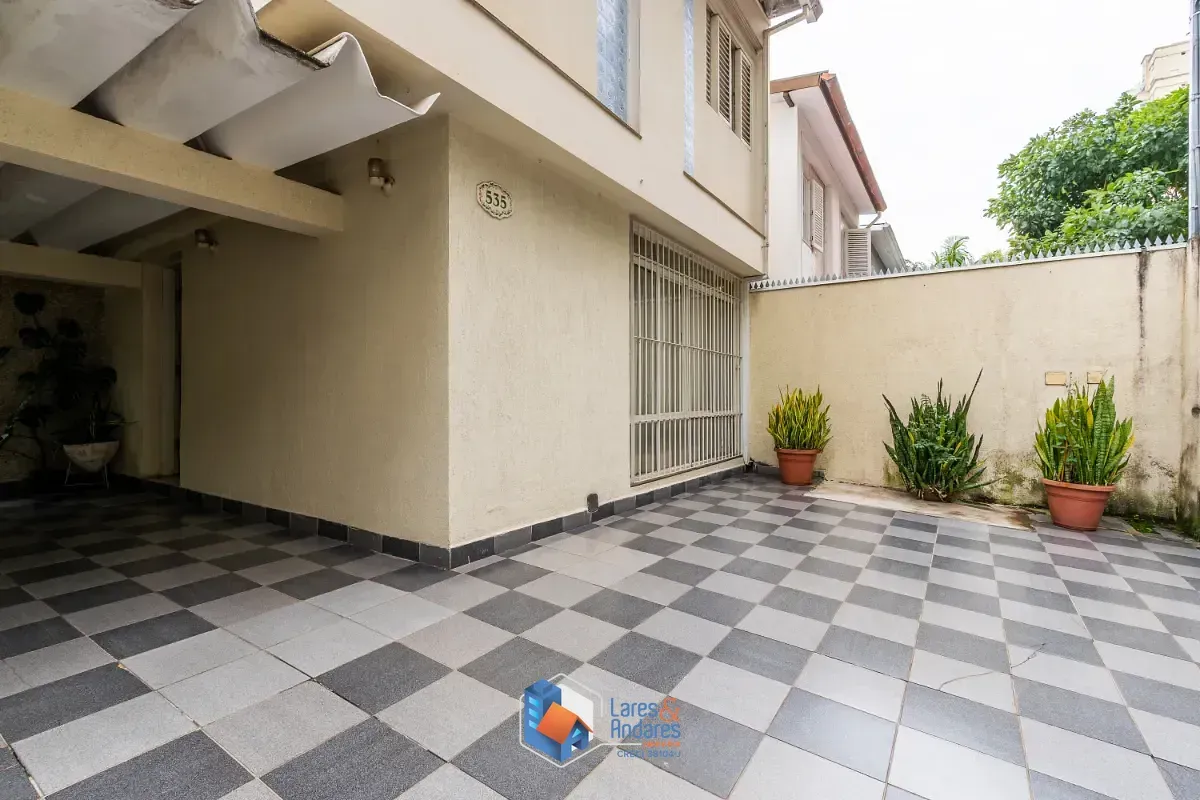 Imagem Casa para venda em Cidade Monções com 3 quartos, sendo 1 suíte, 165m²