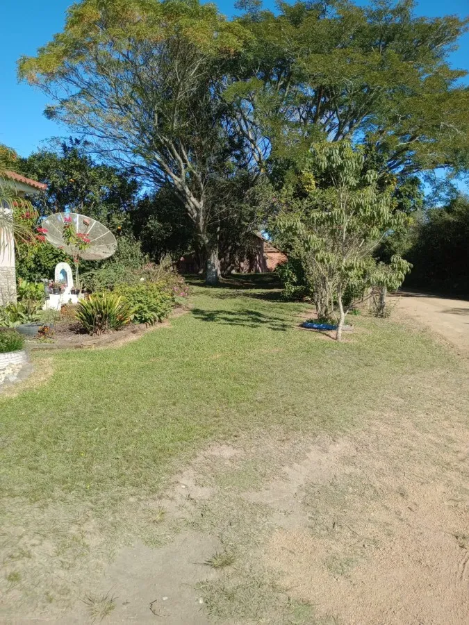 Imagem Sítio para Venda em Canguçu, zona rural, 3 dormitórios, 1 banheiro, 3 vagas