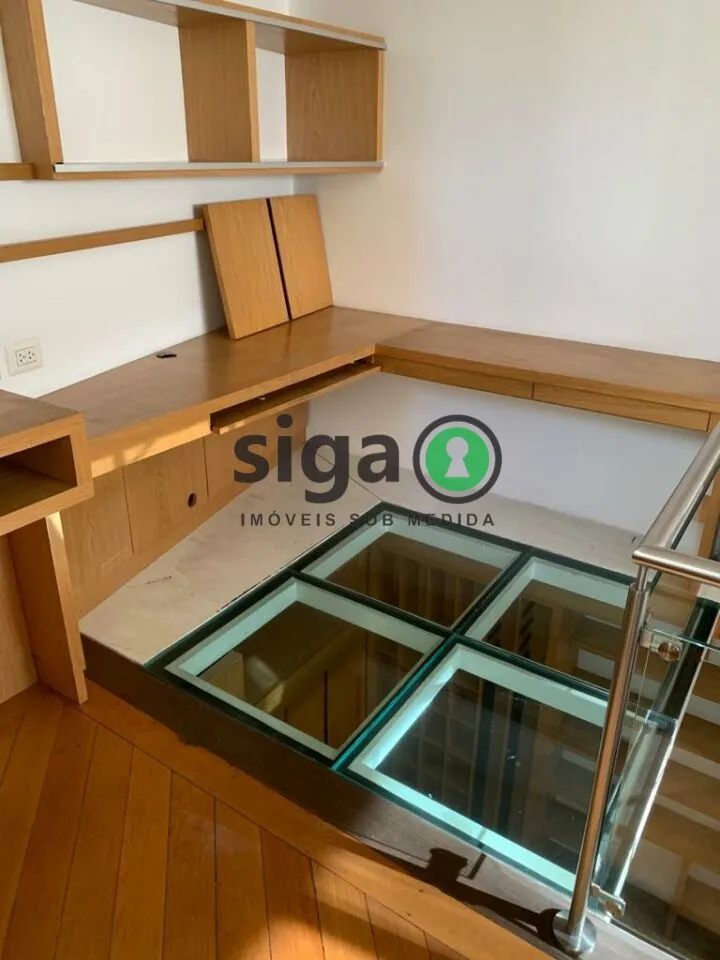 Imagem Casa Sobrado á Venda - 300 m², 3 suítes, 2 vagas no Jardim Paulistano !