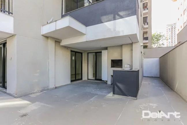 Imagem Apartamento térreo com 02 gardens - Bairro Bigorrilho - 122m2 privativos + 122 de gardens - R$ 1.100.000,00