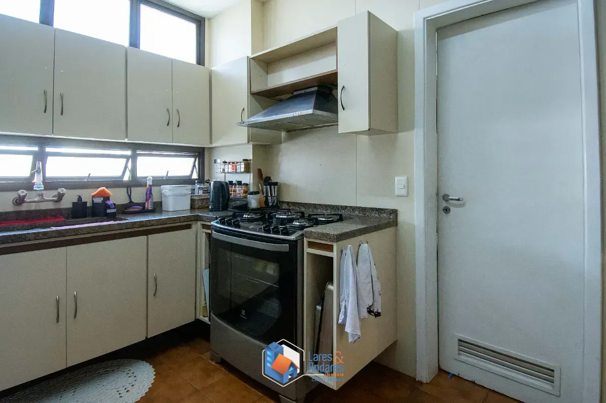 Imagem Apartamento para venda em Campo Belo com 4 quartos, sendo 2 suítes, 209m²