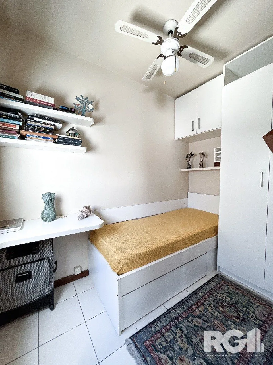 Imagem Apartamento 2D com suíte próximo a Praça da Encol.