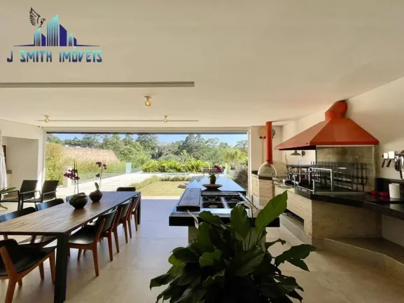Imagem Casa MARAVILHOSA 6 suítes (4 + 2 apto. hóspedes), piscina, gourmet, linda.