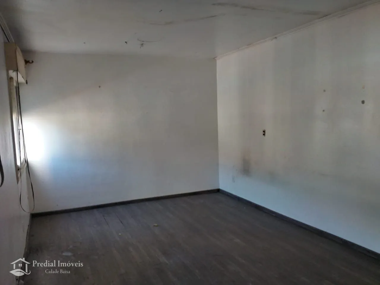 Imagem Predio para Venda - 180m², 0 dormitórios, Cidade Baixa