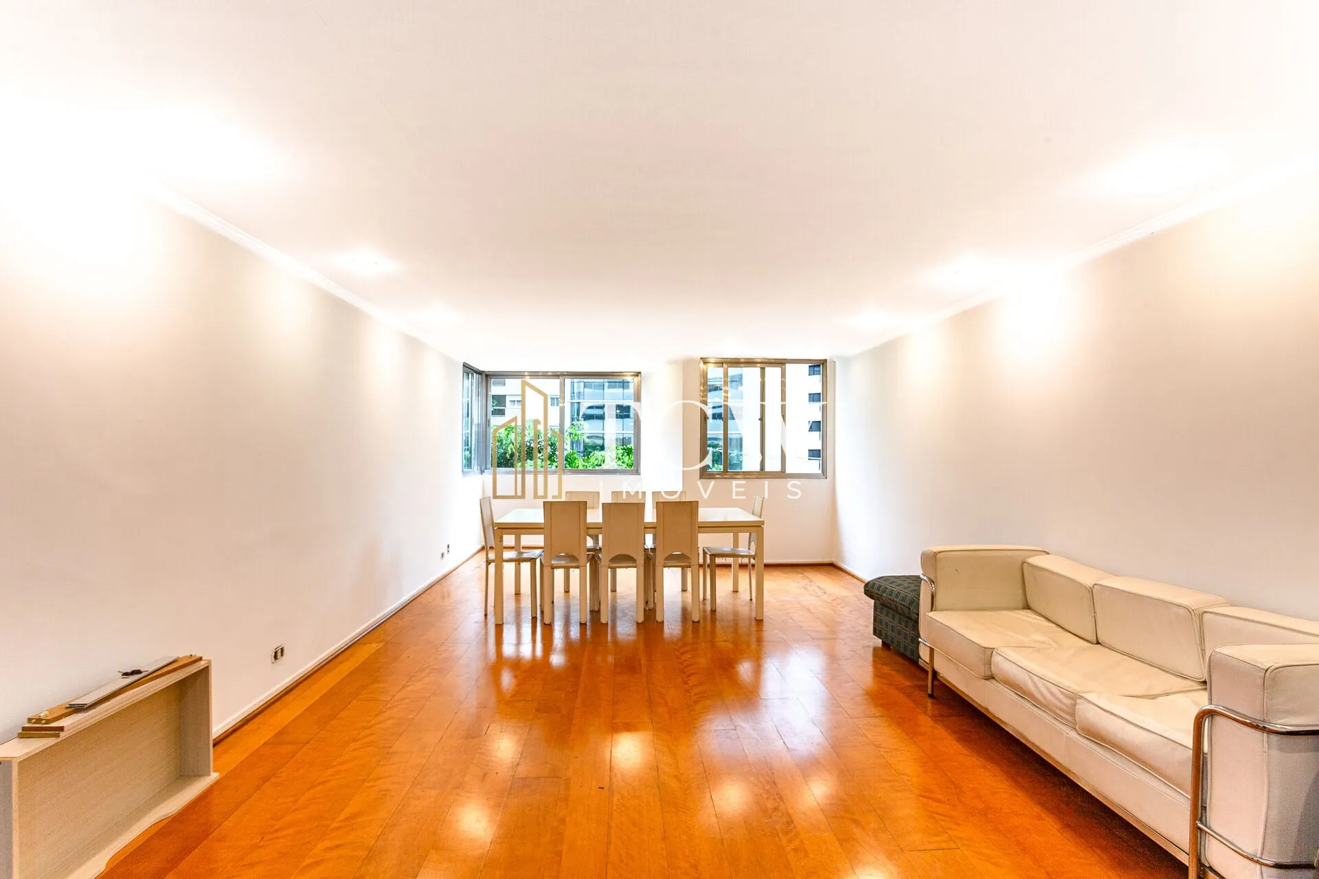 Foto do imóvel Apartamento à Venda no Itaim Bibi | 3 Dormitórios | 135 m² | 1 Vaga | São Paulo/SP em Rua Tabapuã
