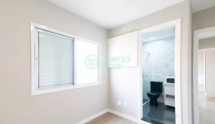 Imagem Excelente apartamento em andar alto com vista incrível , 100% REFORMADO com projeto de renomado esc...