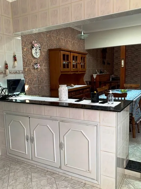 Imagem Casa à venda 3 Quartos, 1 Suite, 4 Vagas, 250M², Residencial e Comercial Cidade Morumbi, Pindamonhangaba - SP