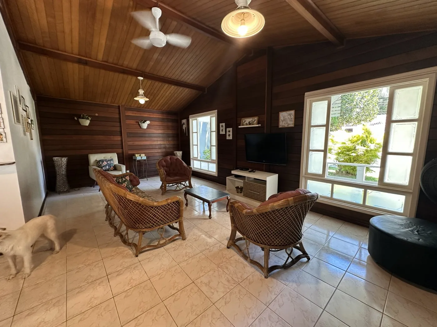 Imagem Casa para Venda em Bertioga, Riviera, 3 dormitórios, 1 suíte, 2 banheiros, 3 vagas
