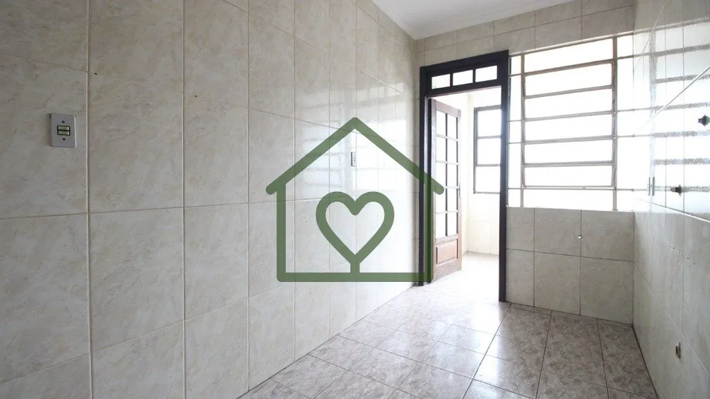 Imagem Apartamento amplo e no bairro Rio Branco, uma das regiões mais valorizadas de Porto Alegre. Com 135...