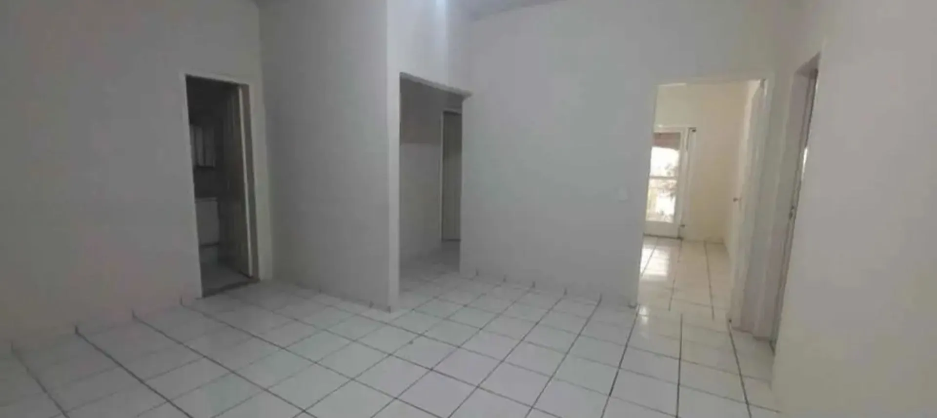 Imagem Casa com 2 quartos, 1 suite Bairro Tijucal Setor 2