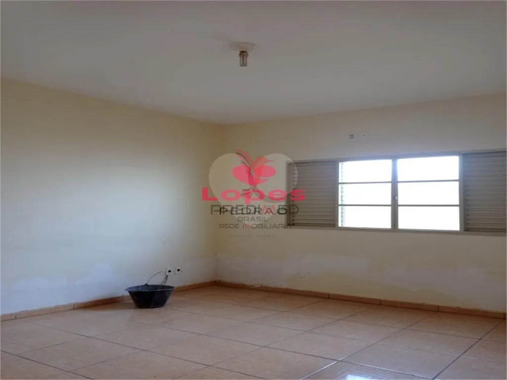 Imagem Casa de 3 quartos, 198m² no bairro Parque Residencial Rondon, em Lençóis Paulista