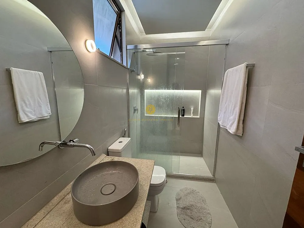 Imagem Casa de luxo no Piscinas Naturais  Praia do Forte, 7 suítes