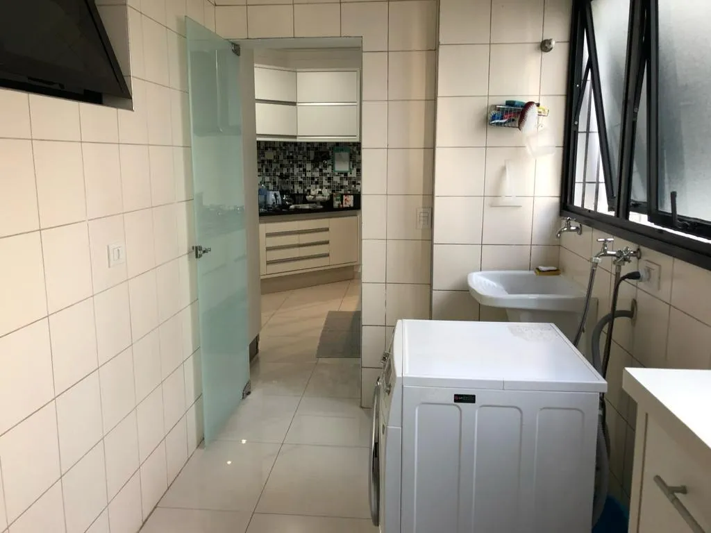 Imagem Apartamento de 4 Suítes com Móveis Planejados No Parque Morumbi SP