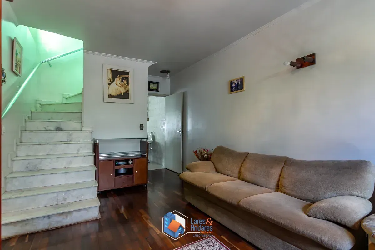 Imagem Sobrado para venda em Cupecê com 3 quartos, sendo 1 suíte, 127m²